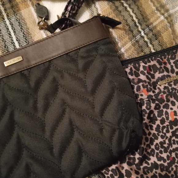 Like New purse lot/bundle Michael Kors Travelon - Picture 4 of 10